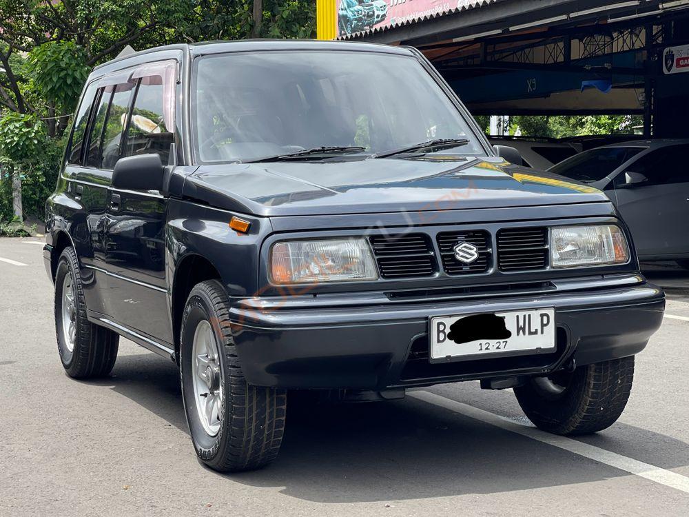 Mobil Suzuki Sidekick 1997