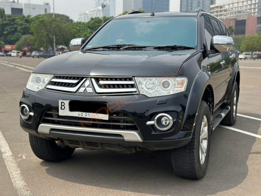 Mobil Mitsubishi Pajero Sport 2013
