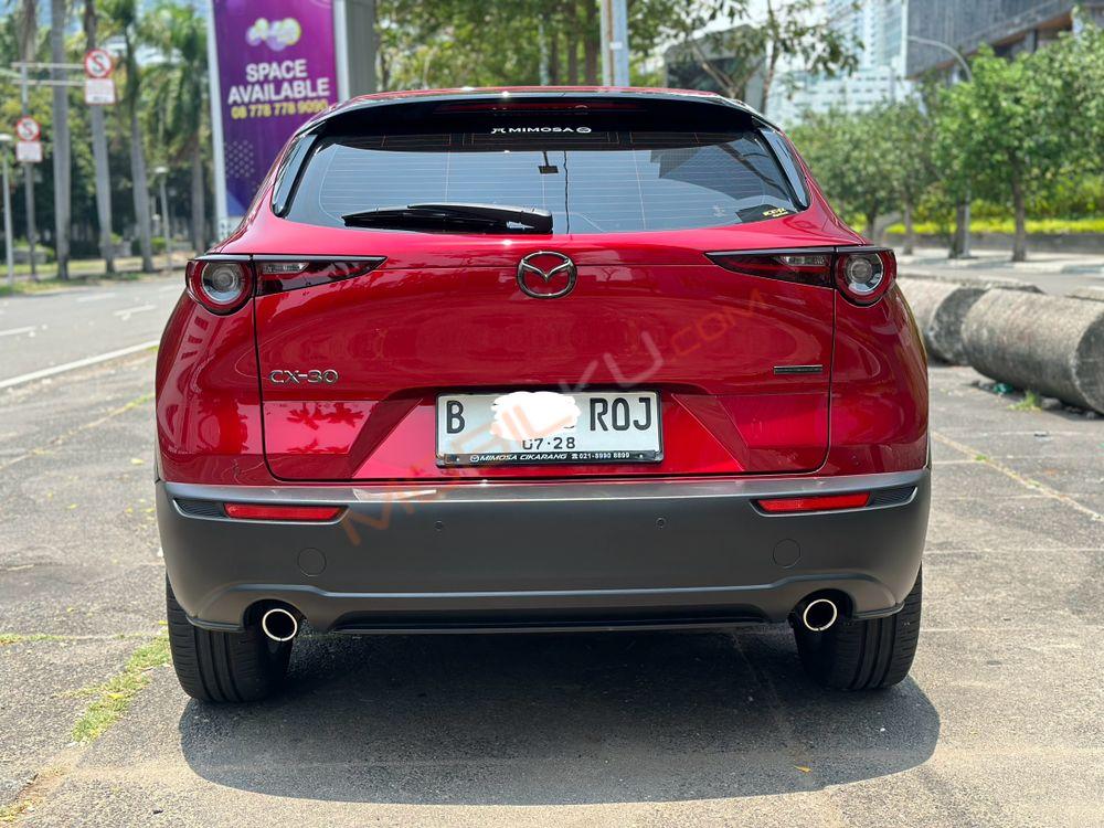 Mobil Mazda CX-30 2023