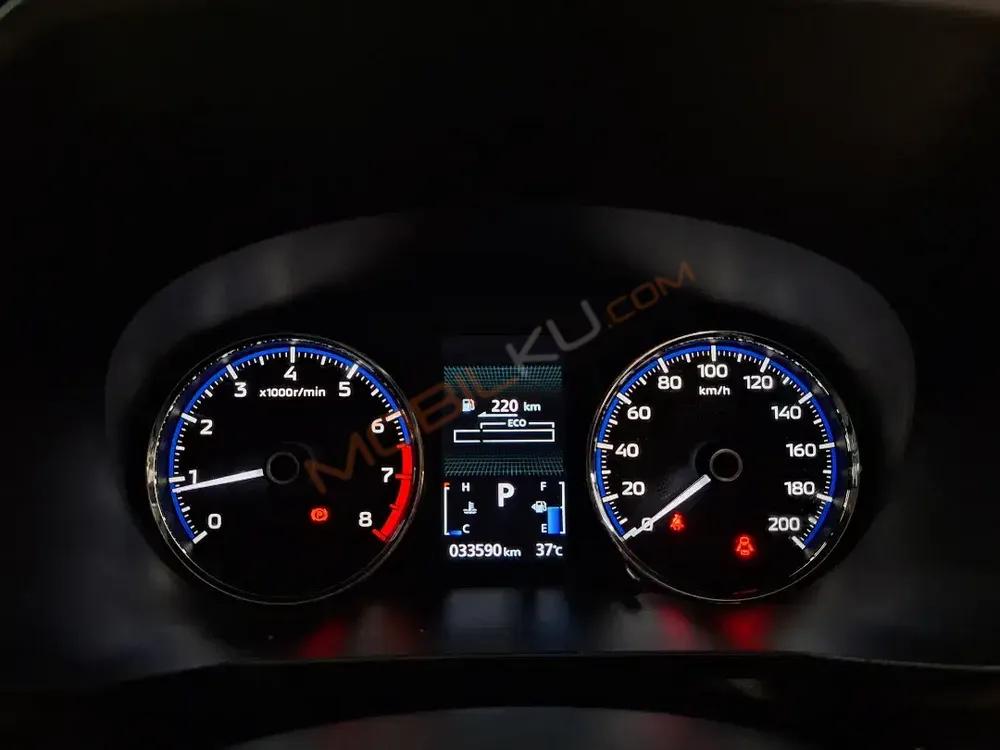 Mobil Mitsubishi Xpander 2023