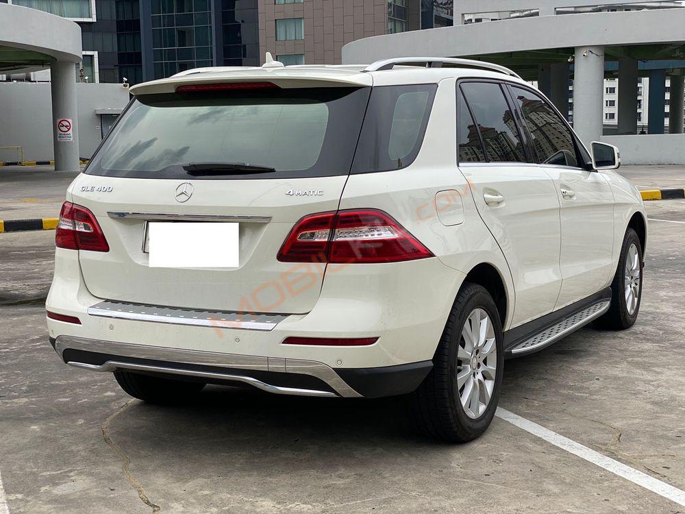 Mobil Mercedes-Benz ML 2013
