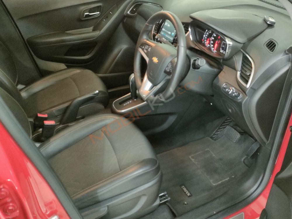 Mobil Chevrolet Trax 2017