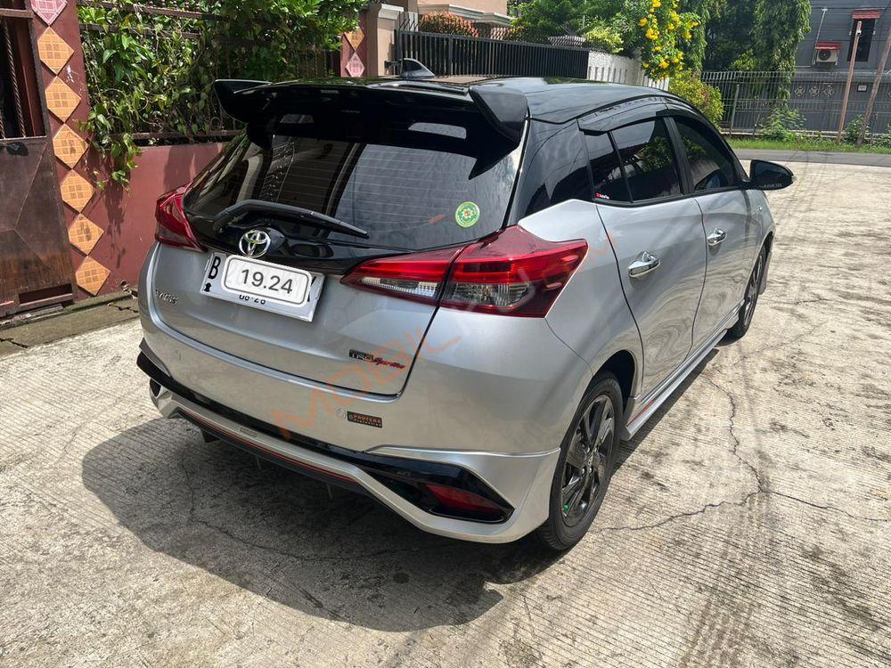 Mobil Toyota Yaris 2018