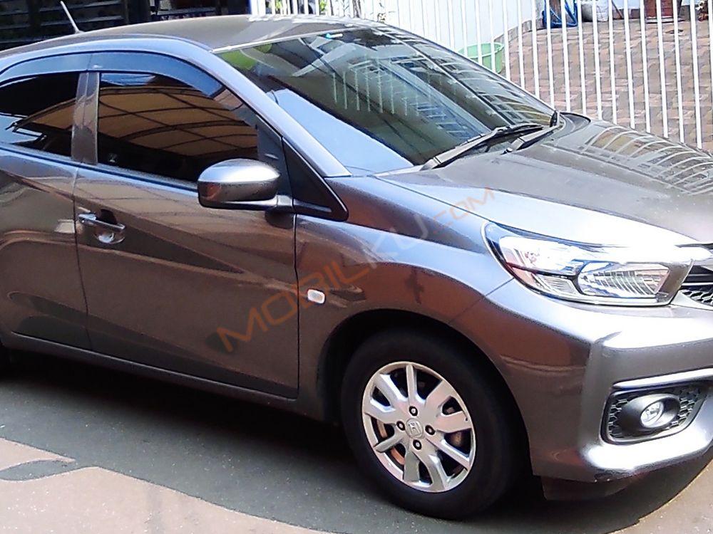 Mobil Honda Brio 2021