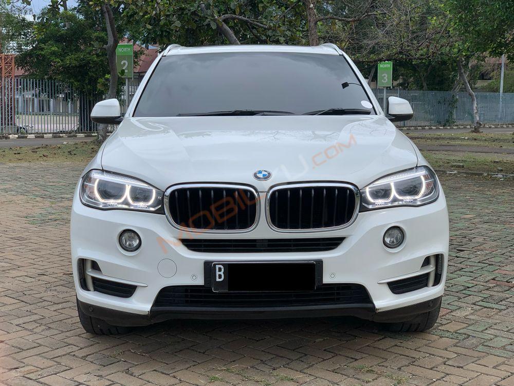 Mobil BMW X5 2016
