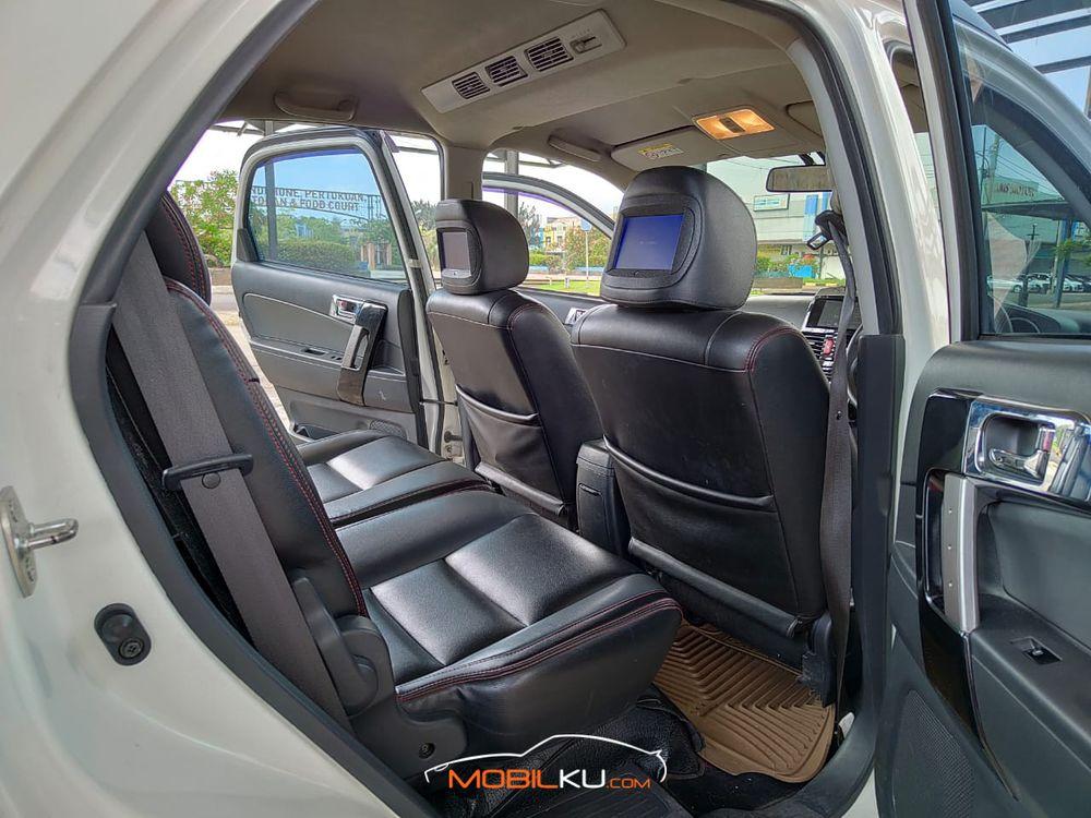 Mobil Daihatsu Terios 2016