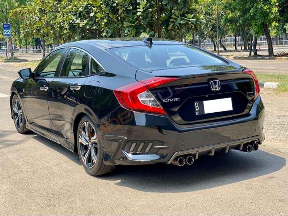 Mobil Honda Civic Sedan 2017