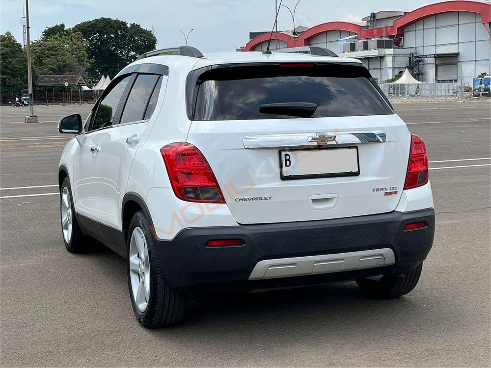Mobil Chevrolet Trax 2016