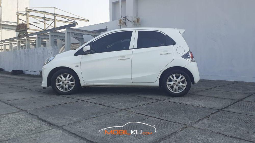 Mobil Honda Brio 2013