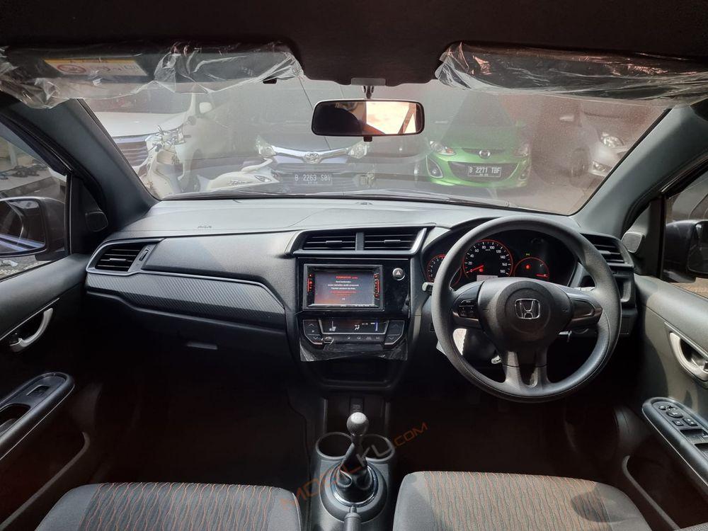 Mobil Honda Brio 2017