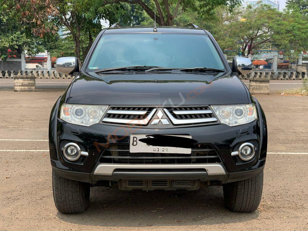 Mobil Mitsubishi Pajero Sport 2013