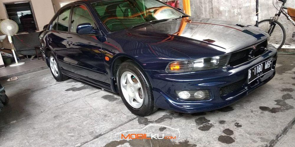 Mobil Mitsubishi Galant 1998