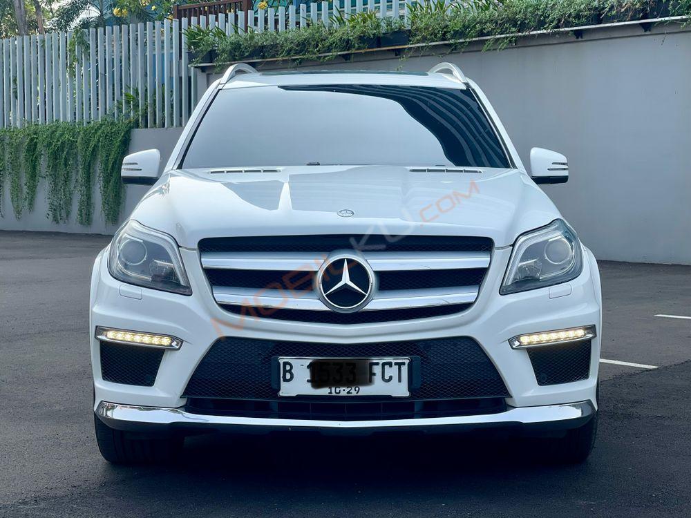 Mobil Mercedes-Benz GL 2014