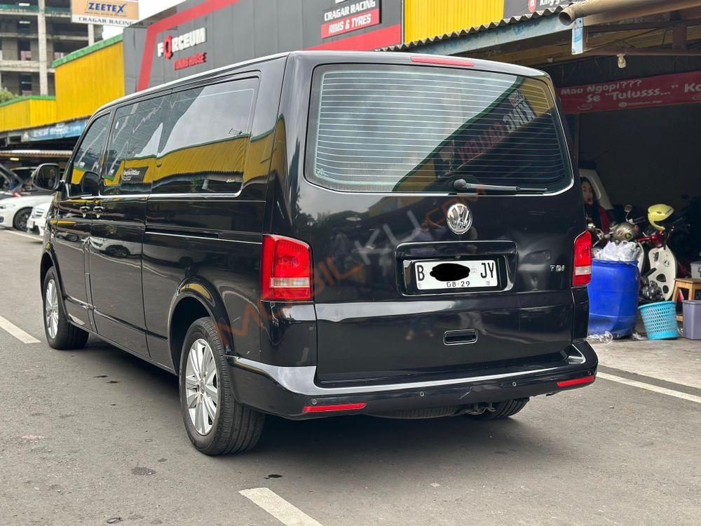 Mobil Volkswagen Caravelle 2014