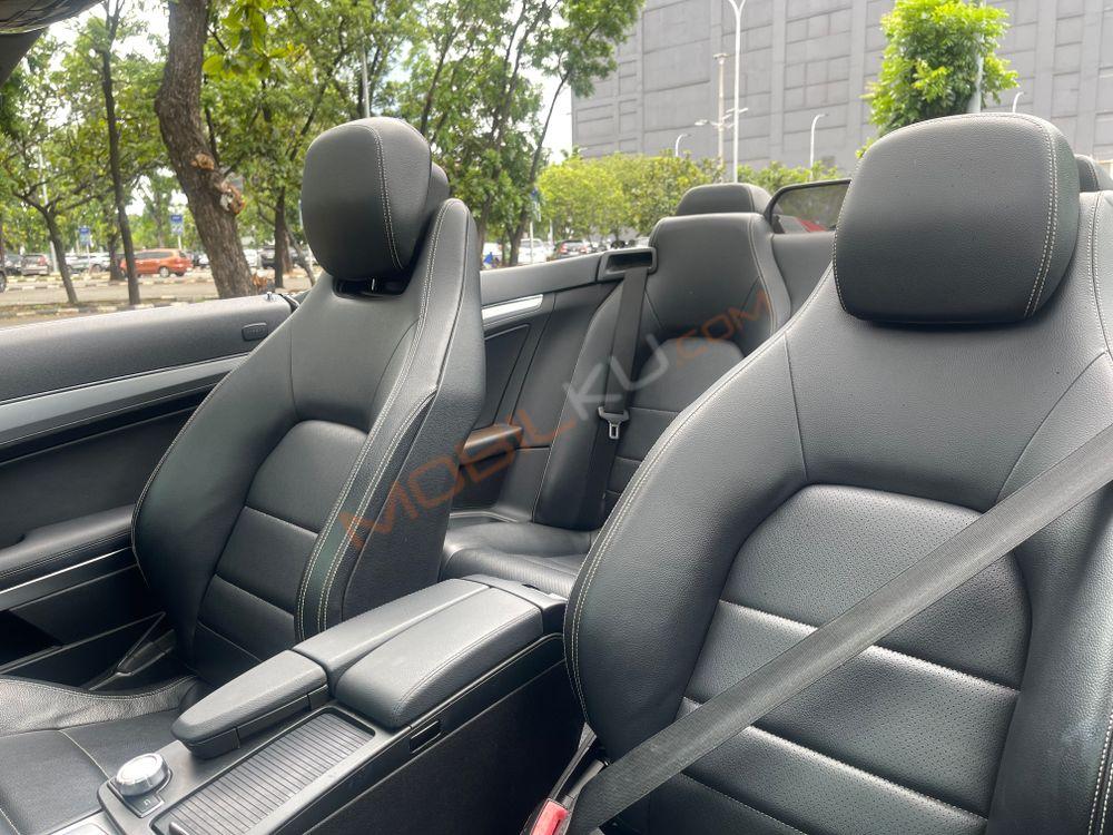 Mobil Mercedes-Benz E-Class 2013