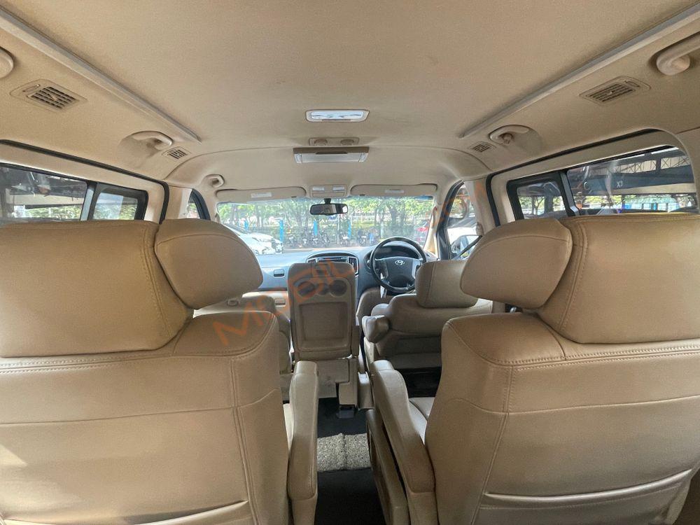 Mobil Hyundai H-1 2018