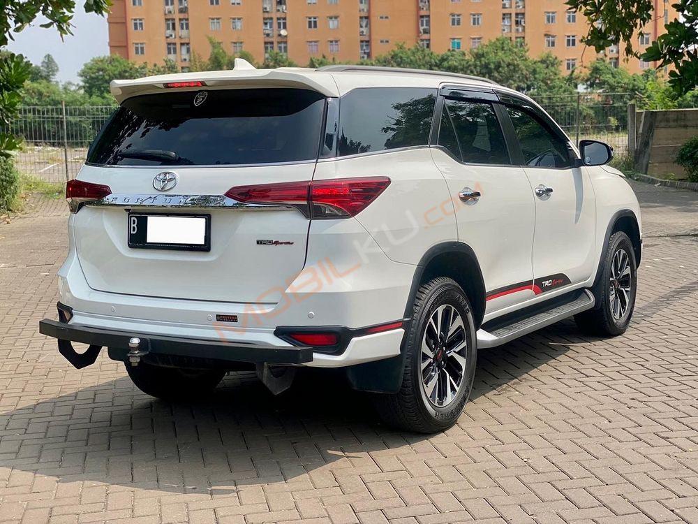 Mobil Toyota Fortuner 2019