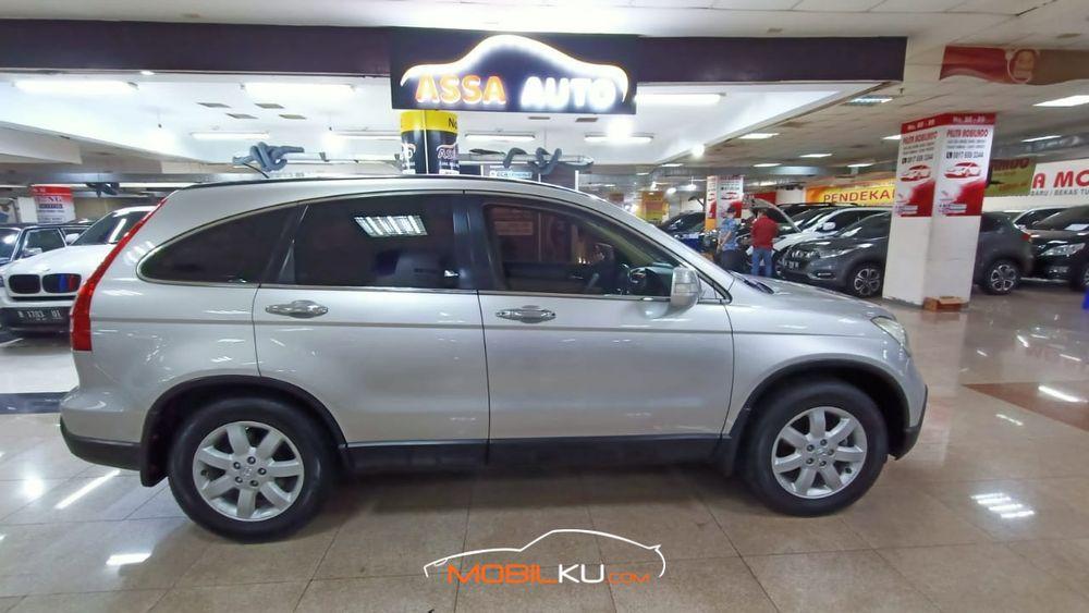 Mobil Honda CR-V 2008