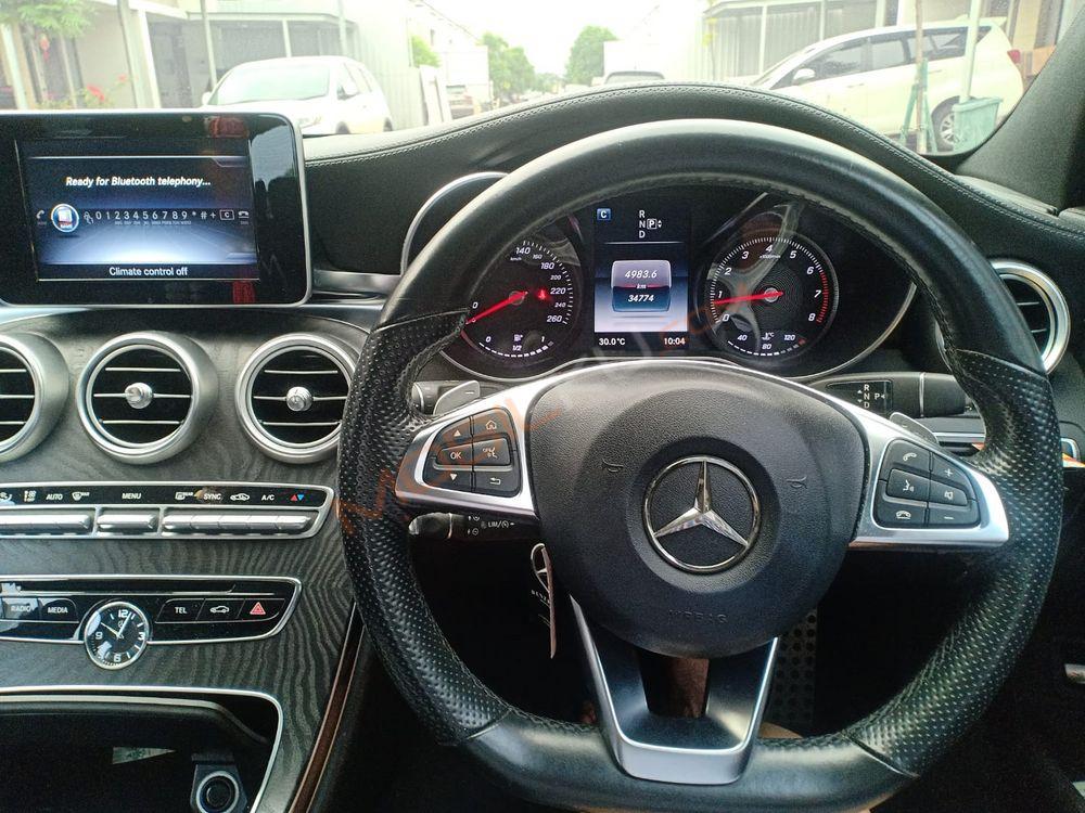 Mobil Mercedes-Benz C-Class 2014