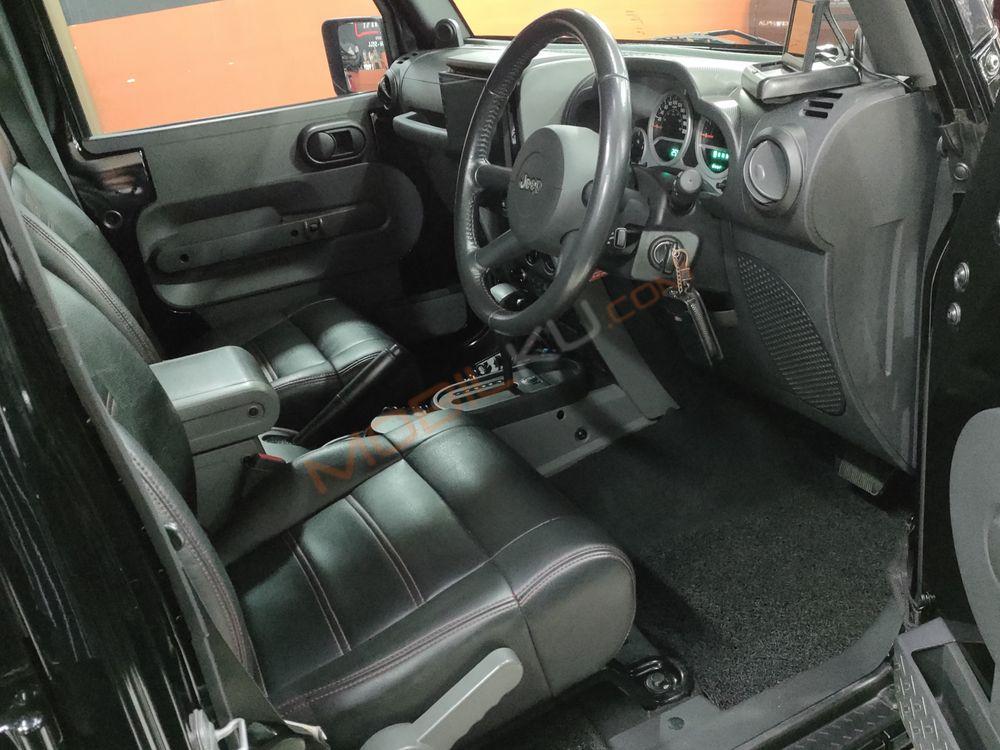 Mobil Jeep Wrangler 2010