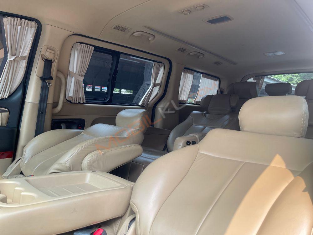 Mobil Hyundai H-1 2018