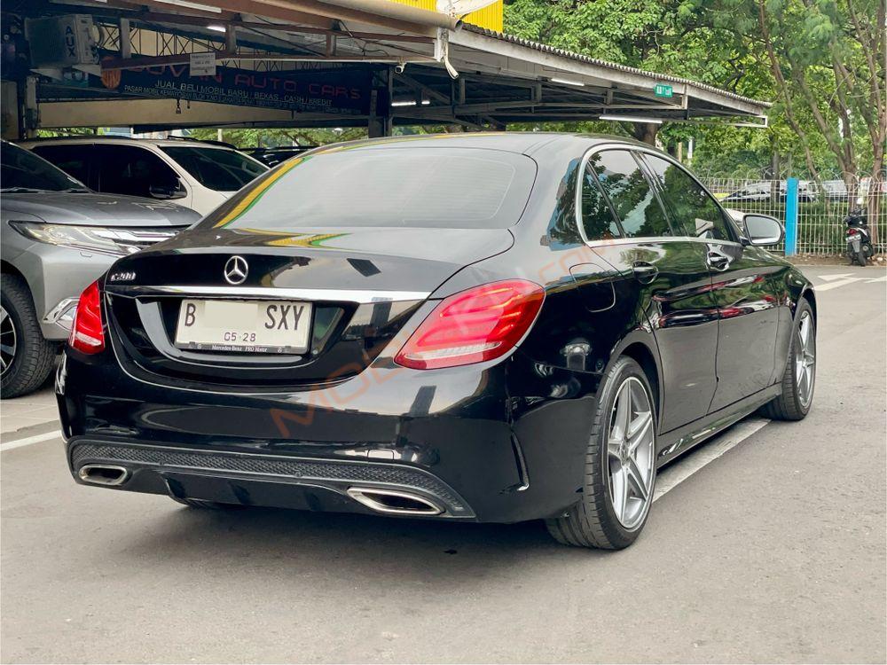 Mobil Mercedes-Benz C-Class 2018