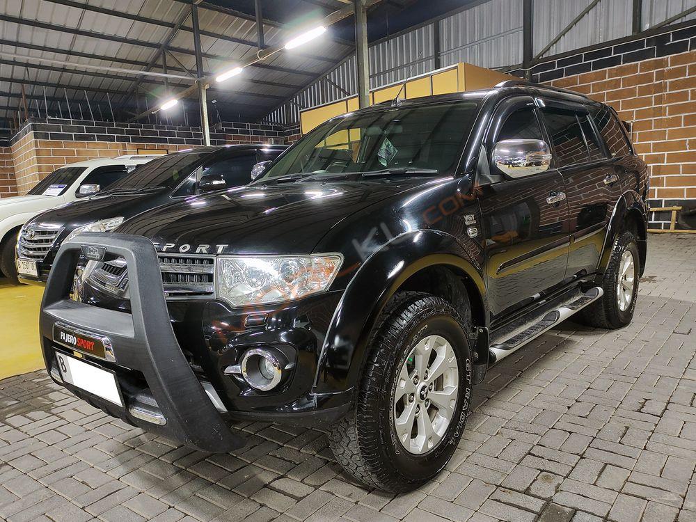 Mobil Mitsubishi Pajero Sport 2014