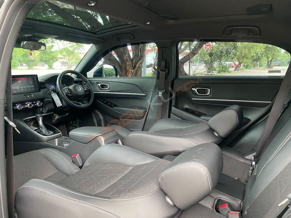 Mobil Honda HR-V 2023