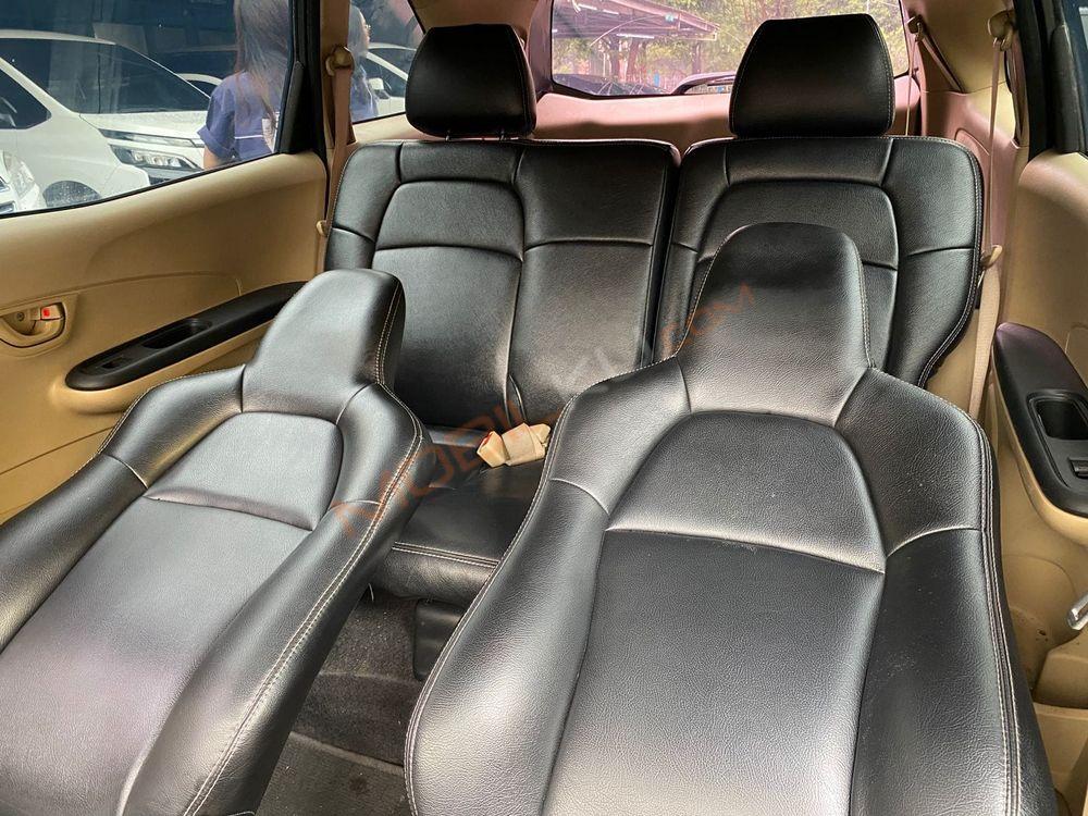 Mobil Honda Mobilio 2014