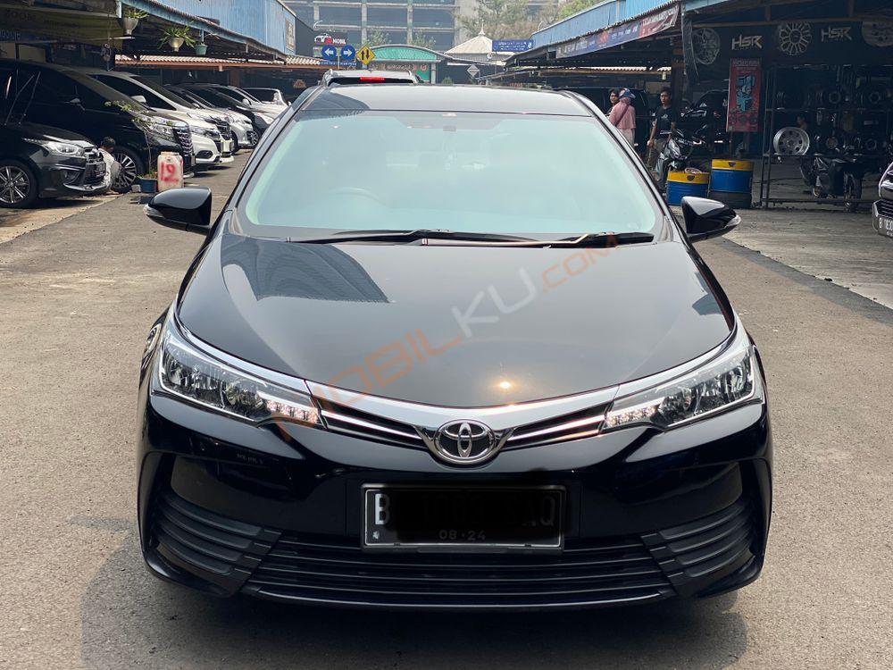 Mobil Toyota Corolla 2018