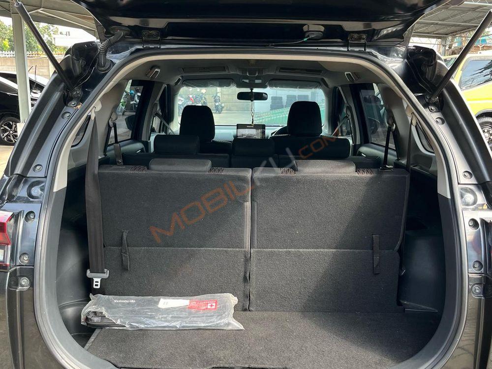 Mobil Toyota Avanza 2022