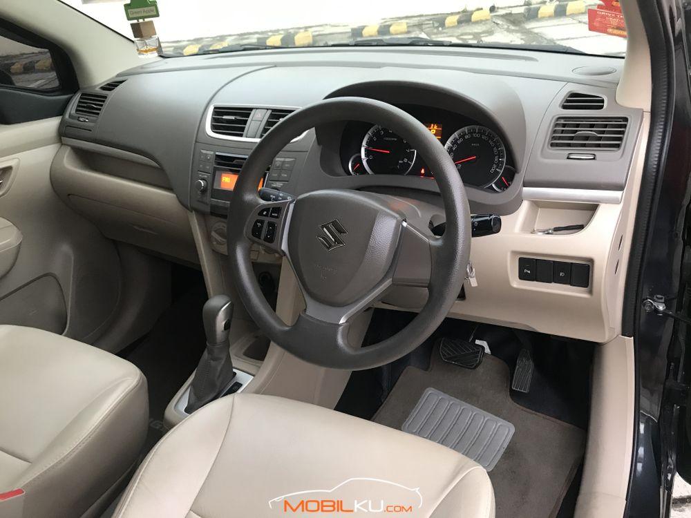 Mobil Suzuki Ertiga 2017