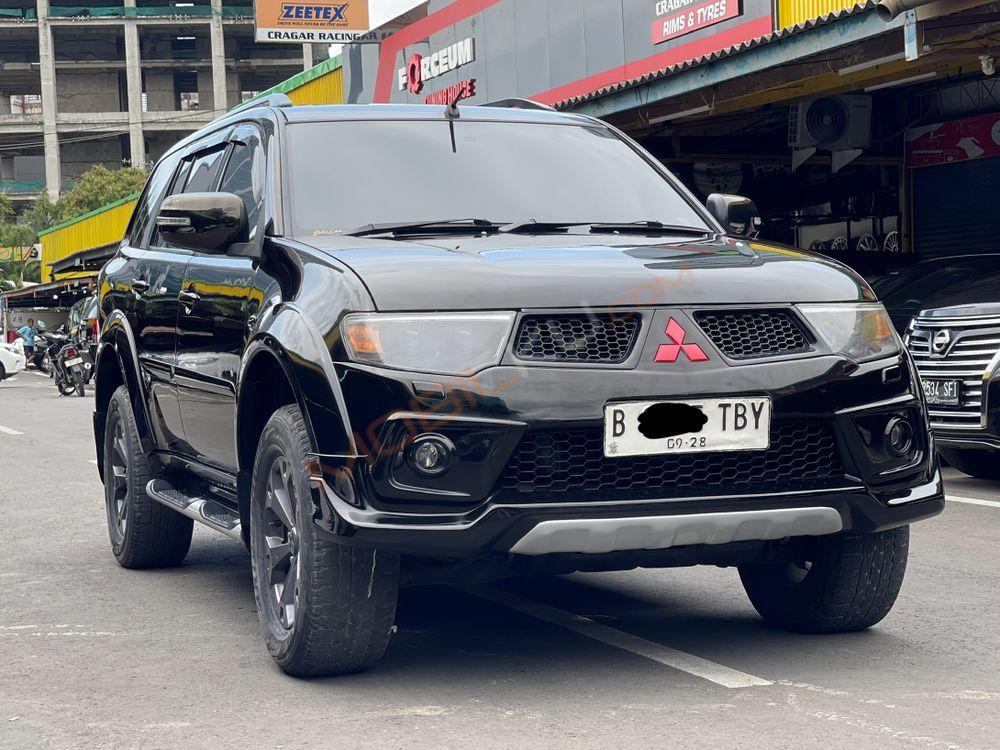 Mobil Mitsubishi Pajero Sport 2013