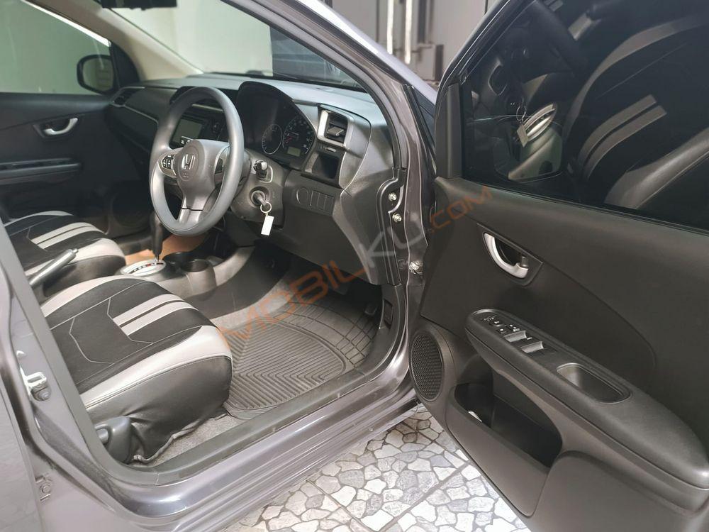 Mobil Honda Brio 2020