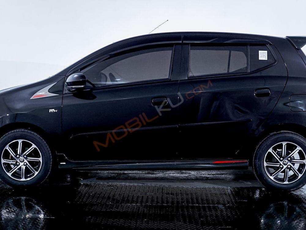 Mobil Toyota Agya 2021