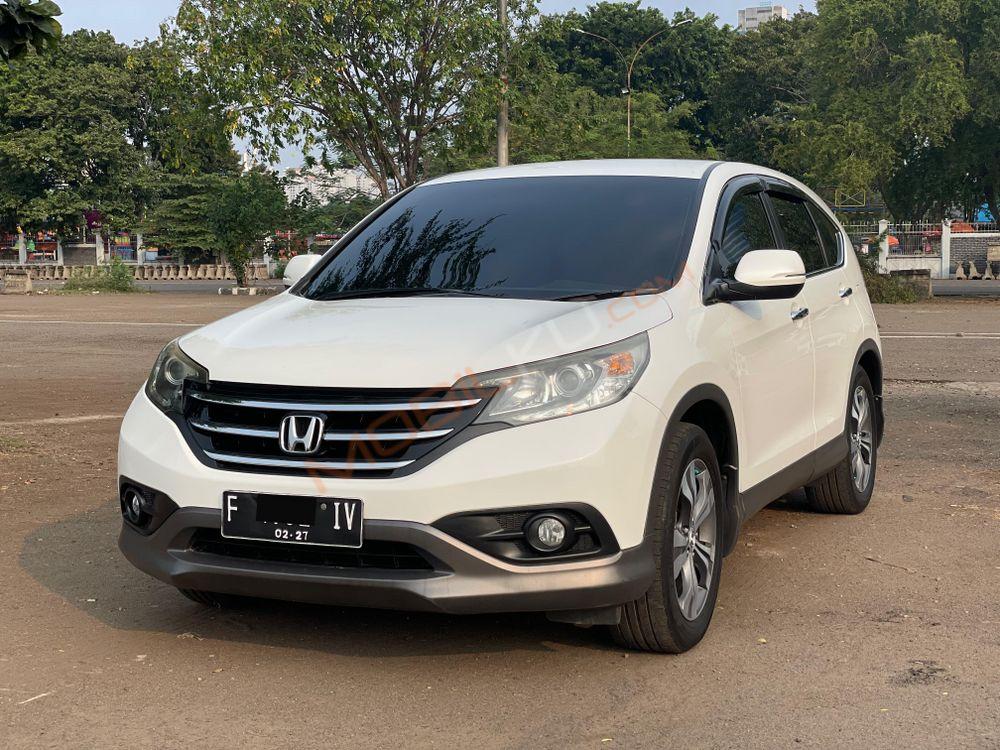 Mobil Honda CR-V 2012