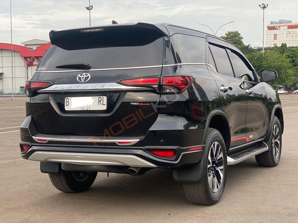 Mobil Toyota Fortuner 2017