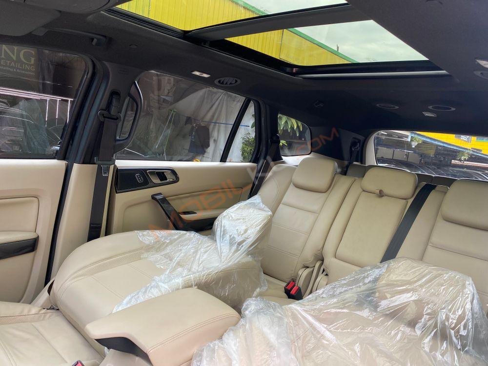 Mobil Ford Everest 2015