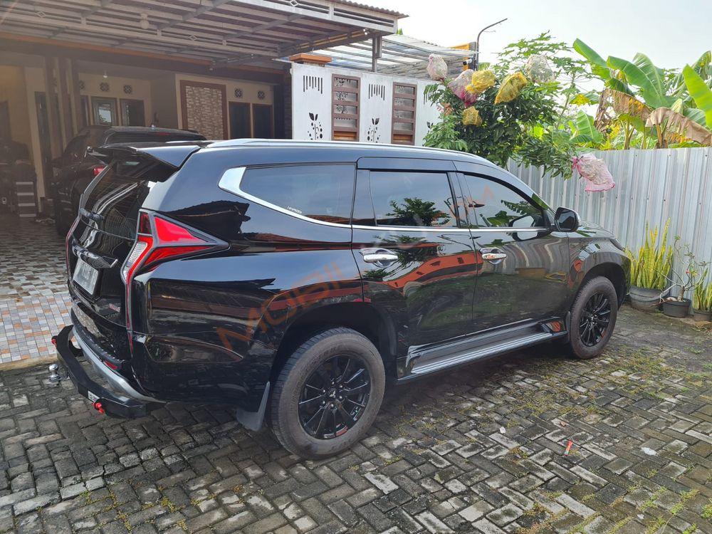 Mobil Mitsubishi Pajero Sport 2019