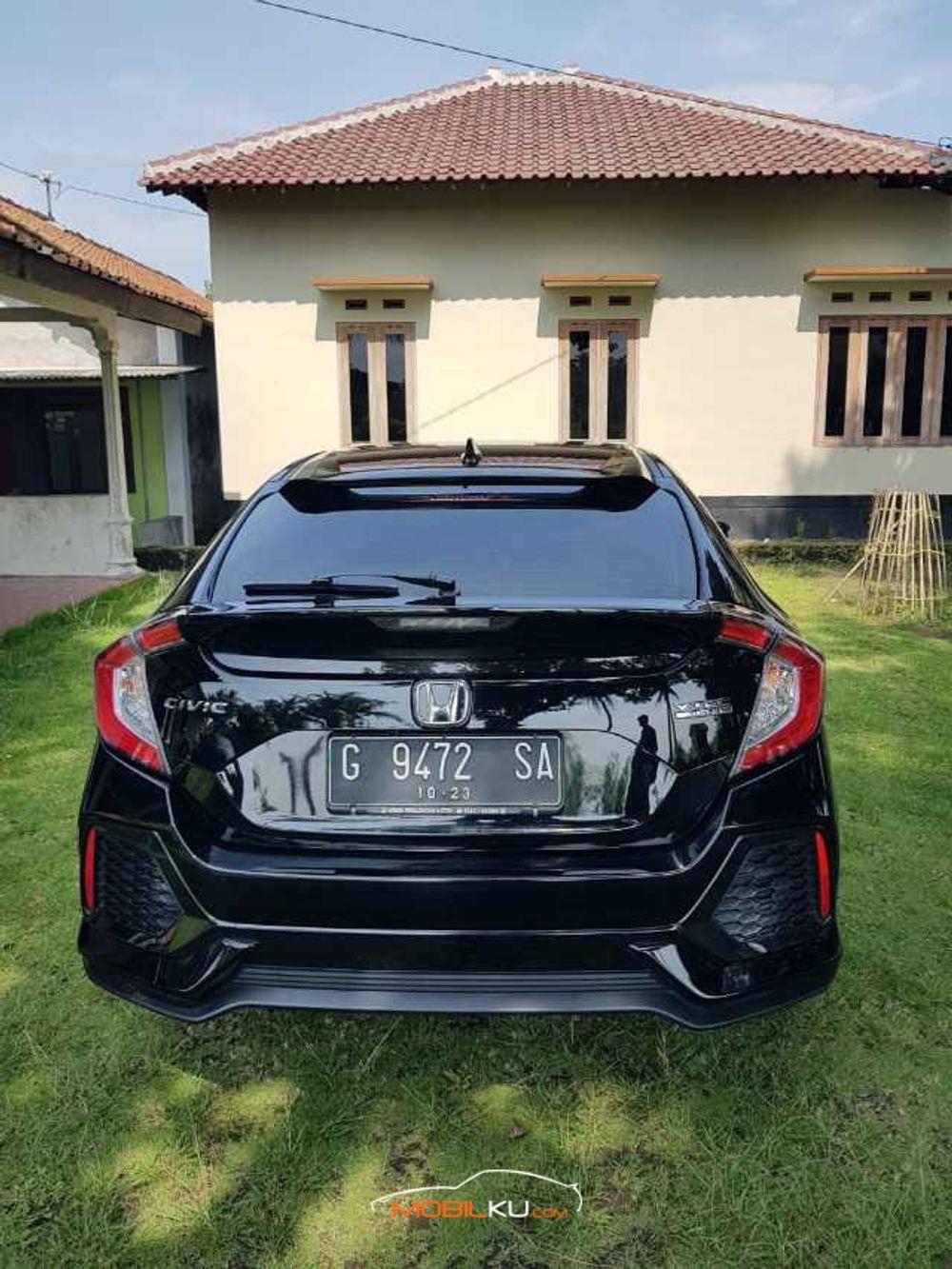 Mobil Honda Civic Sedan 2018