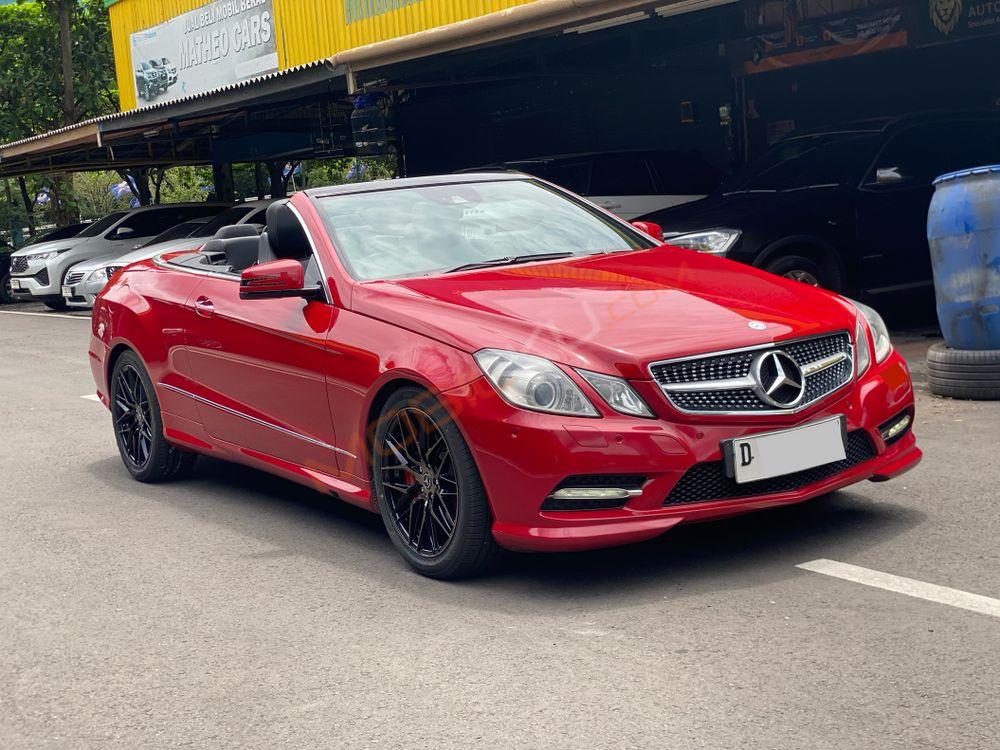 Mobil Mercedes-Benz E-Class 2013