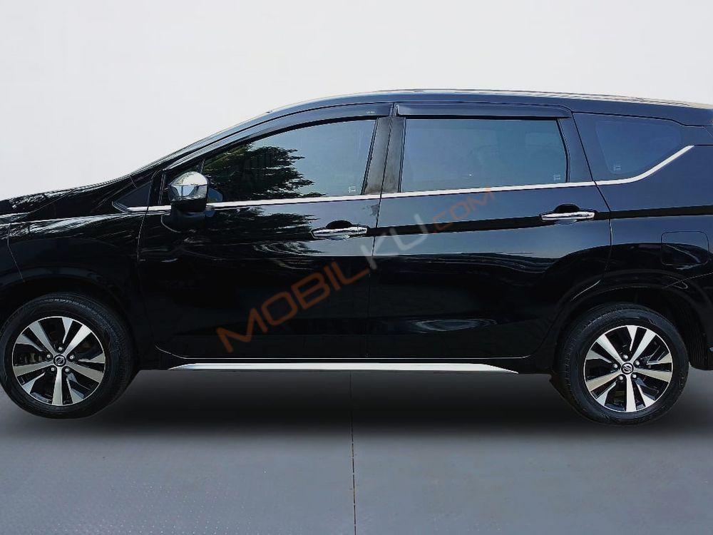 Mobil Nissan Livina 2019