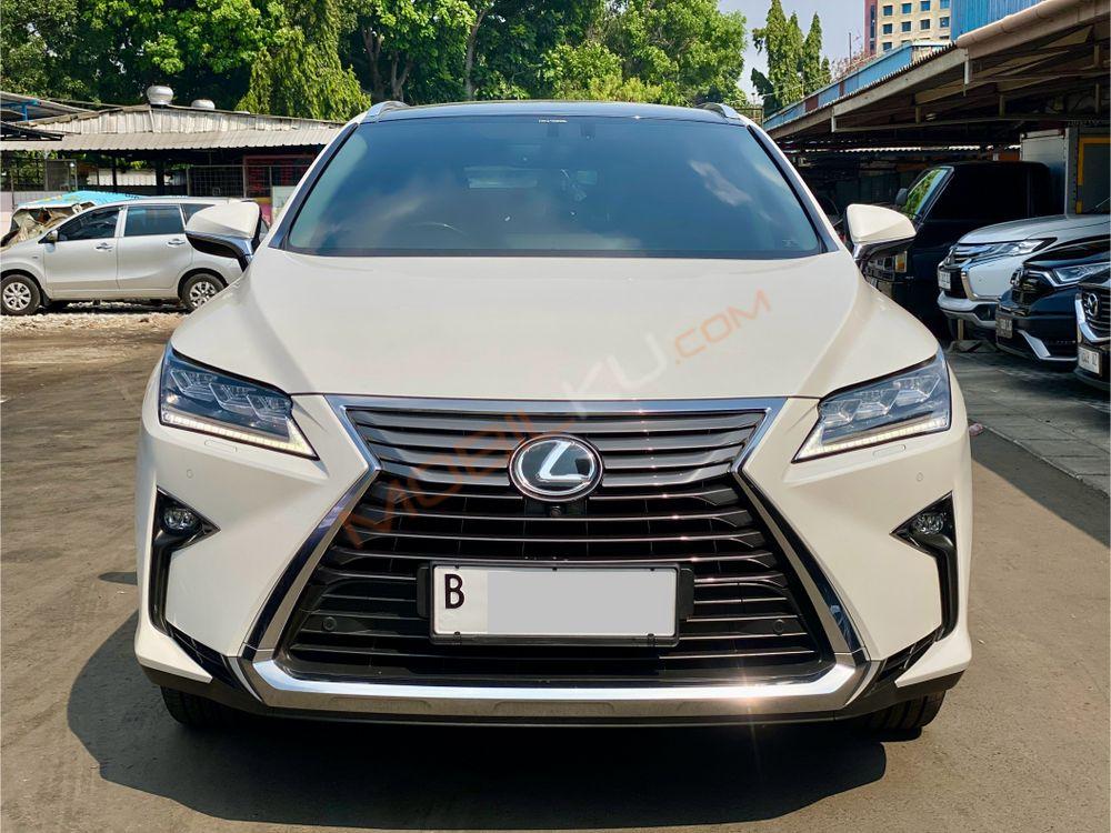Mobil Lexus RX 2018