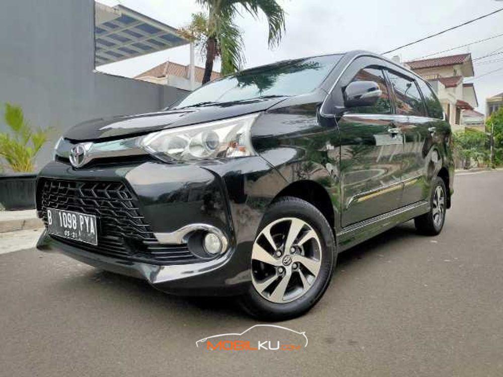 Mobil Toyota Avanza 2016