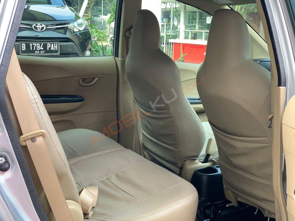 Mobil Honda Mobilio 2016