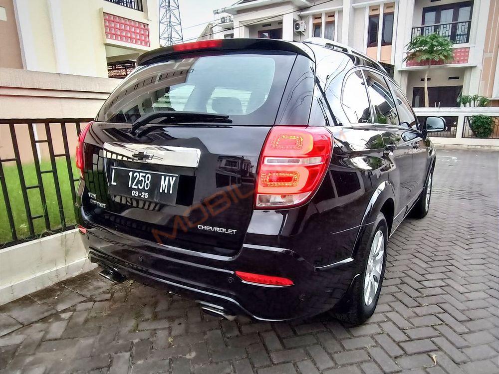 Mobil Chevrolet Captiva 2015