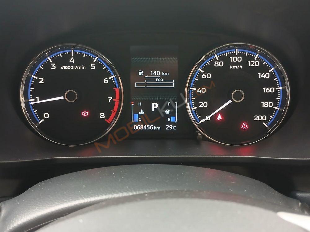 Mobil Mitsubishi Xpander Cross 2021