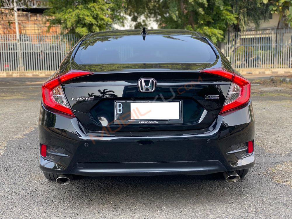 Mobil Honda Civic Sedan 2017