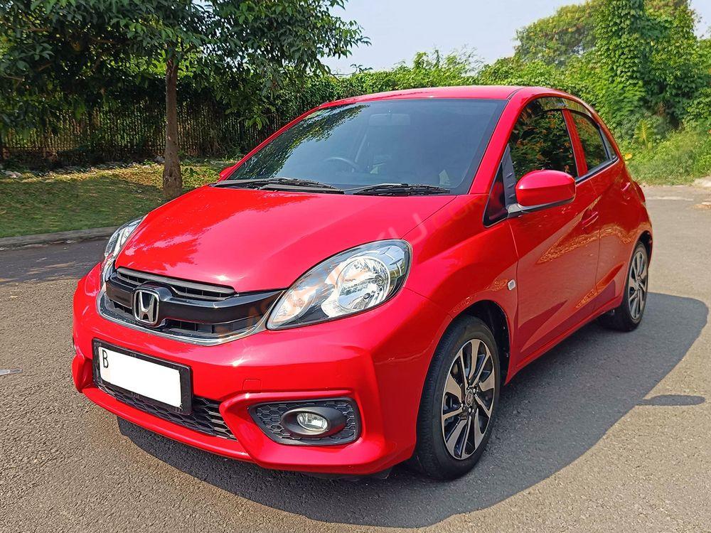 Mobil Honda Brio 2018