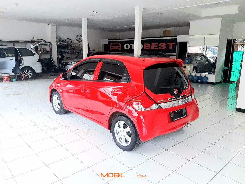 Mobil Honda Brio 2017